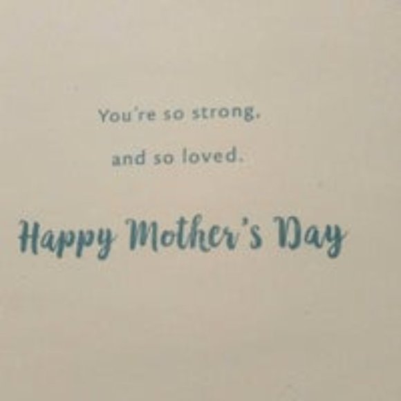 Mother's Day card Hallmark - Picture 3 of 3